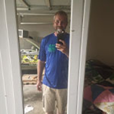 🔥Hot 50% Sale OFF🔥 💕 Women's Raw Edge Ripped Denim Jacket