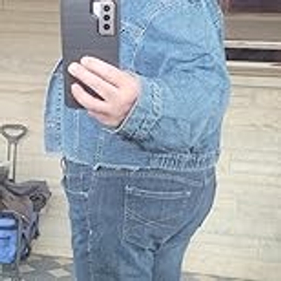 🔥Hot 50% Sale OFF🔥 💕 Women's Raw Edge Ripped Denim Jacket