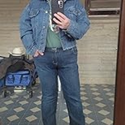 🔥Hot 50% Sale OFF🔥 💕 Women's Raw Edge Ripped Denim Jacket